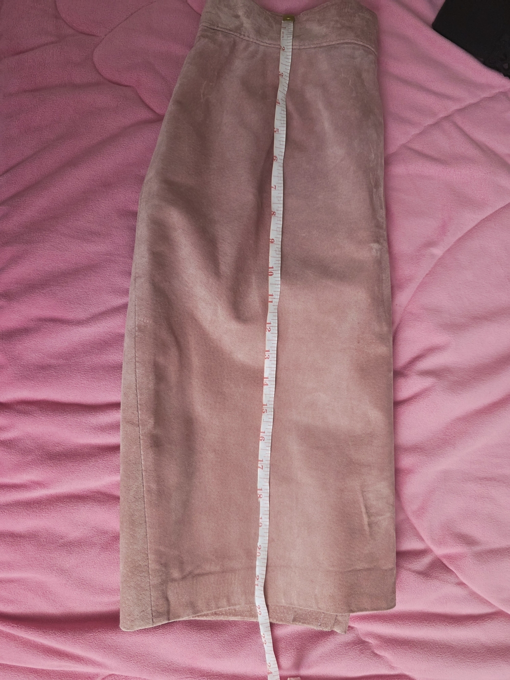 Danier Geniun Leather Vintage Blazer & Skirt Set - Dusty Pink Suede - Picture 8 of 12